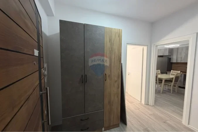 Tirane, jepet me qera apartament 1+1 Kati 5, 75 m² 550 € (Astir)