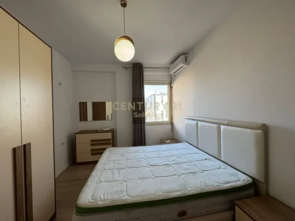 Tirane, jap me qera apartament 2+1 Kati 5, 100 m² 500 € (Astir)