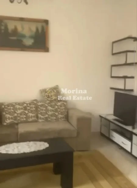 Tirane, jepet me qera shtepi 2+1 Kati 2, 80 m² 400 € (Yzberisht)