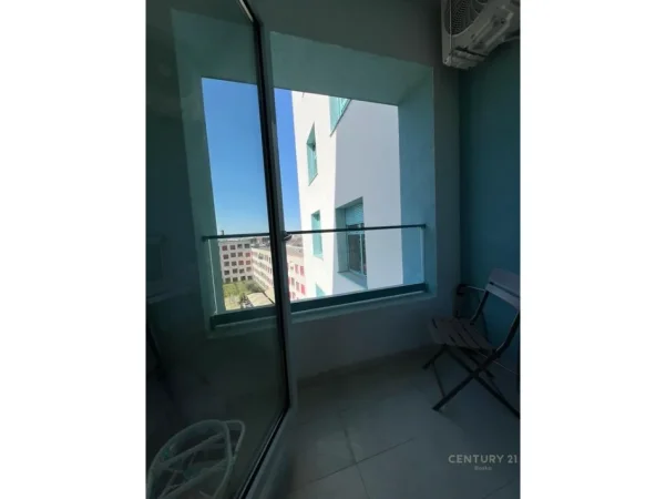 Tirane, jap me qera apartament 1+1 Kati 6, 50 m² 450 € (Ali Demi)