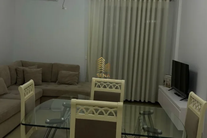 Tirane, jepet me qera apartament 1+1+Ballkon Kati 3, 70 m² 500 € (Kodra e Diellit)