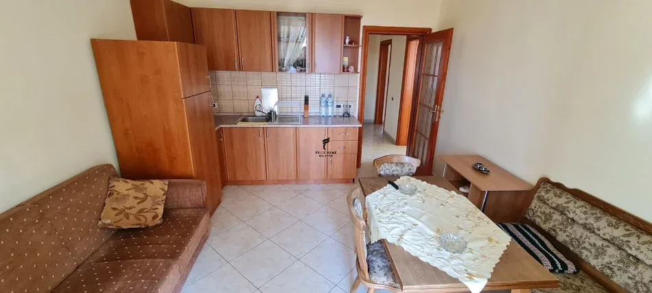 Tirane, jepet me qera apartament 2+1 Kati 4, 87 m² 500 € (PAZARI I RI)