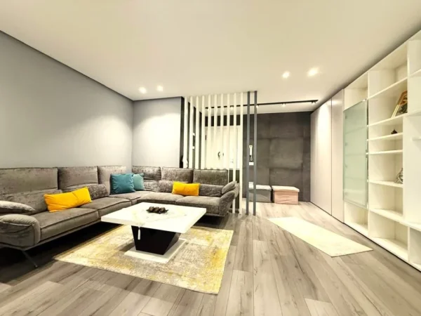 Tirane, shitet apartament 2+1 , 108 m² 22.900.000 € (Buze Lanes)