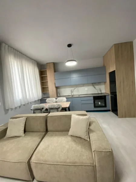 Tirane, jepet me qera apartament 2+1 Kati 6, 100 m² 750 € (RIVER RESIDENCE ASTIR)