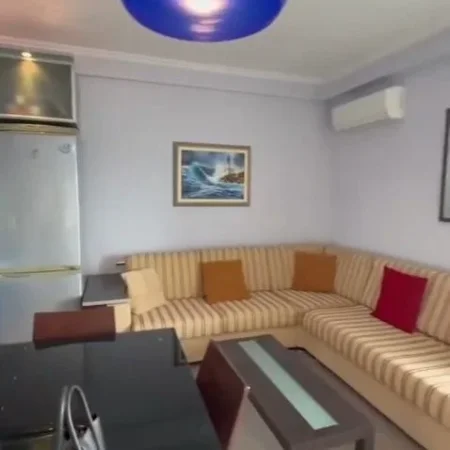 Durres, shitet apartament 2+1+Ballkon , 85 m² 300.000 € (Durres)