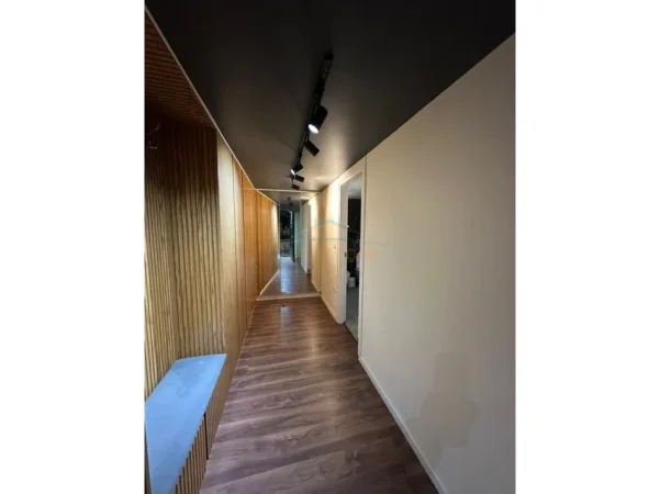 Tirane, shitet apartament duplex 2+1 Kati 1, 115 m² 170.000 € (FRESK , Siper Hotel Impremium)