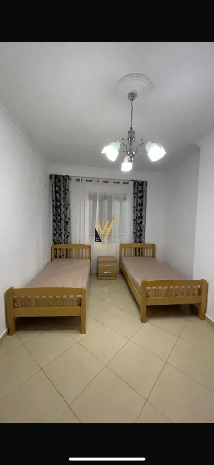 Tirane, jepet me qera apartament 2+1+Ballkon Kati 3, 90 m² 490 € (ASTIR)