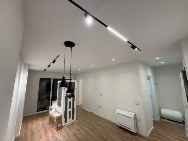 Tirane, jepet me qera apartament 1+1 Kati 2, 61 m² 680 € (Rruga Dritan Hoxha)