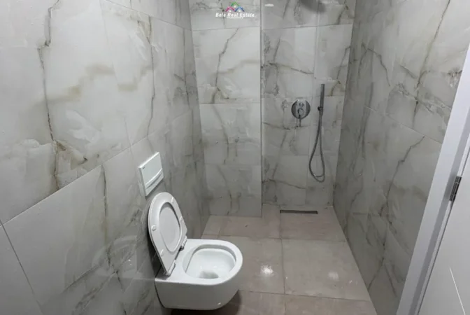 Tirane, jepet me qera apartament 1+1+Ballkon Kati 2, 61 m² 680 € (dritan hoxha)
