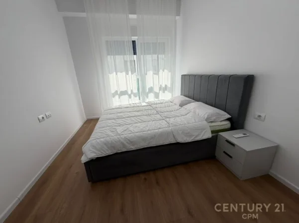 Tirane, jepet me qera apartament 1+1+Ballkon Kati 3, 54 m² 450 € (REZIDENCA KAIMI!)
