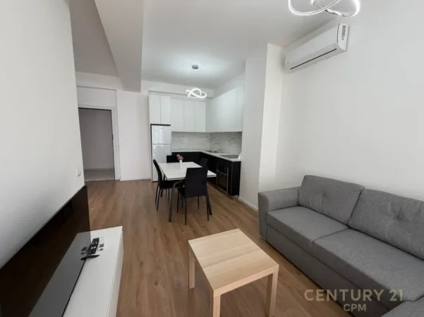 Tirane, jepet me qera apartament 1+1+Ballkon Kati 3, 54 m² 450 € (REZIDENCA KAIMI!)