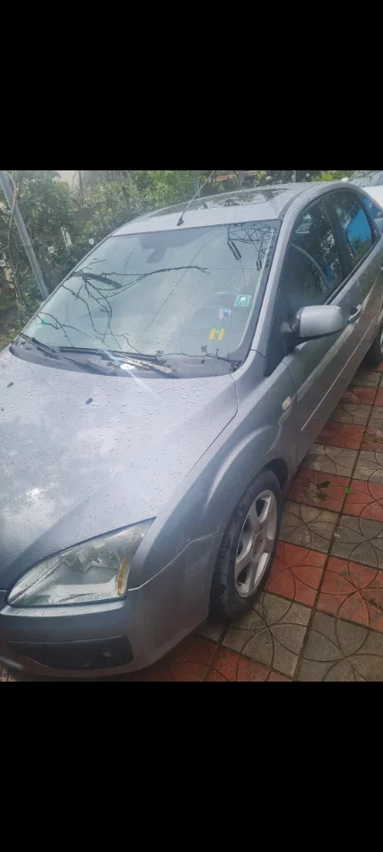 Tirane, shitet makine FORD Focus Nafte, gri metalizato manuale Kondicioner 1 km 2.500 €