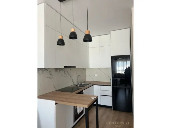 Tirane, jepet me qera apartament 1+1 Kati 7, 74 m² 620 € (laprake)