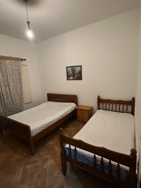 Tirane, jepet me qera Banese 1+1+Ballkon, Kati 2, 65 m², Cmimi 35.000 Leke te Reja, (Prane Nenstacionit Elektrik, Bulevardi i Ri, Tirane)