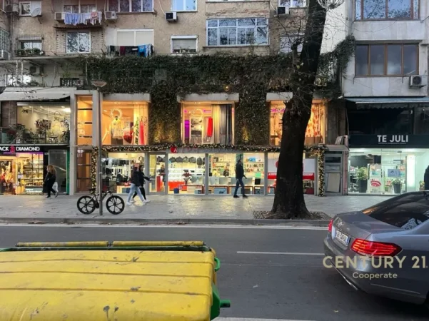 Tirane, shitet ambjent biznesi Kati 1, 177 m² (,yslum shyri)