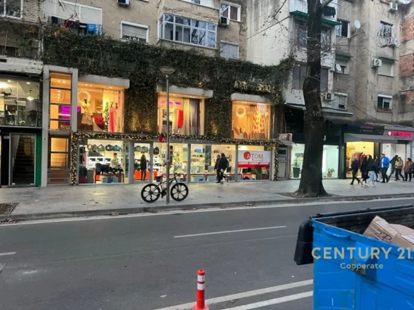 Tirane, shitet ambjent biznesi Kati 1, 177 m² (,yslum shyri)