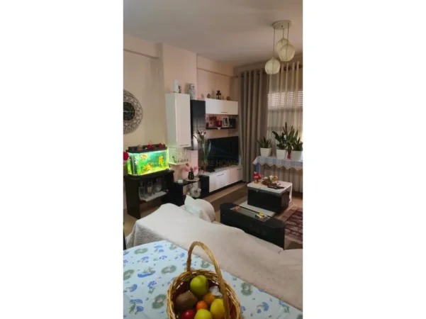 Tirane, shitet apartament 2+1 , 88 m² 115.000 € (Yzberisht , Tirane)