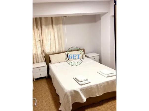 Durres, jepet me qera apartament 2+1 Kati 2, 70 m² 400 € 