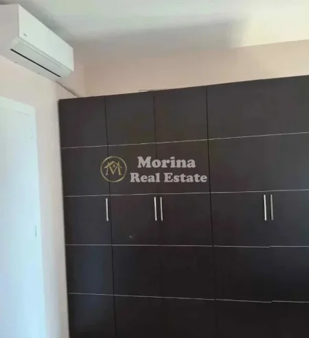 Tirane, jepet me qera apartament 2+1 Kati 4, 110 m² 700 € (Ish Fusha Aviacionit)