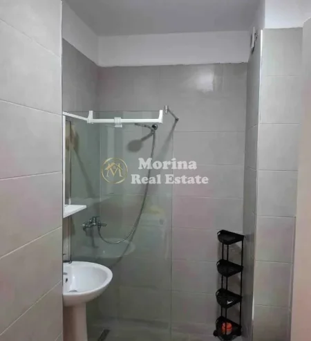 Tirane, jepet me qera apartament 2+1 Kati 4, 110 m² 700 € (Ish Fusha Aviacionit)