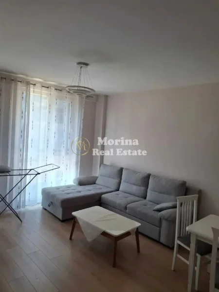Tirane, jepet me qera apartament 2+1 Kati 4, 110 m² 700 € (Ish Fusha Aviacionit)