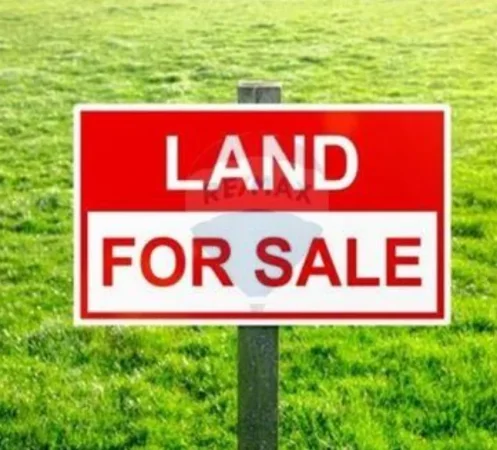 Durres, shitet toke bujqesore , 6.000 m² 132.000 € (Rruga për në Fllakë)