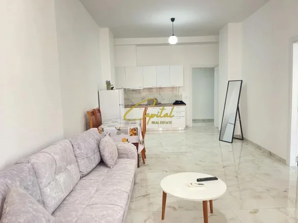 Tirane, jepet me qera apartament 2+1 Kati 1, 95 m² 550 € (ASTIR)