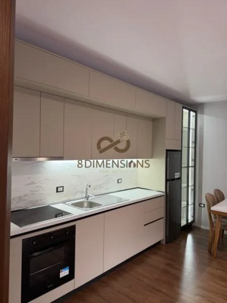 Tirane, jepet me qera apartament 1+1+Ballkon Kati 5, 120 m² 700 € (jordan misja)