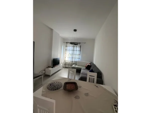 Tirane, jepet me qera apartament 1+1 Kati 6, 66 m² (square 21)