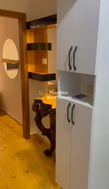 Tirane, jepet me qera apartament 2+1 Kati 1, 47 m² 450 € (Rruga e Dibres)