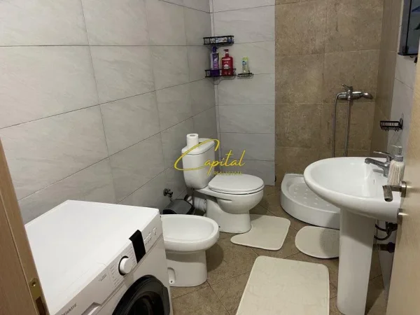 Tirane, jepet me qera apartament 2+1 Kati 8, 95 m² 500 € (ASTIR)