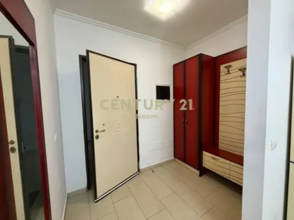 Tirane, shes apartament 2+1 Kati 2, 88 m² 150.000 € (Rruga Rrapo Hekali)