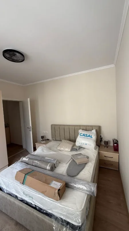 Tirane, jepet me qera apartament 1+1 Kati 3, 500 € 