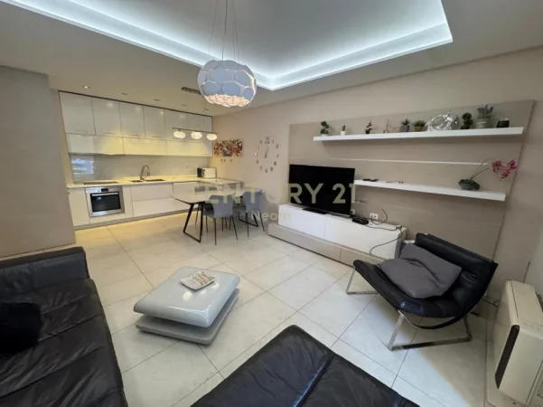 Tirane, shes apartament 1+1 Kati 3, 79 m² 185.000 € (Liqeni Thate)