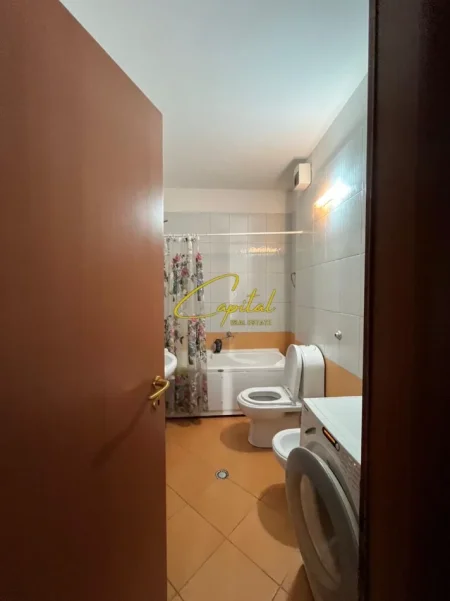 Tirane, shitet apartament 2+1 Kati 8, 118 m² 330.000 € (RRUGA E DIBRES)