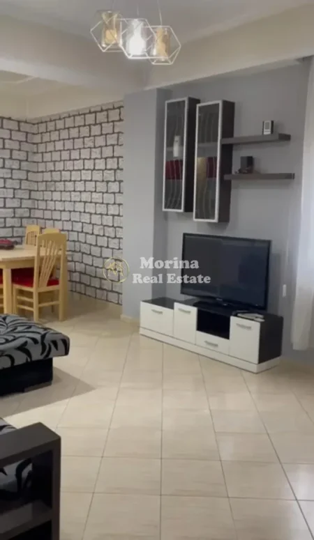 Tirane, jepet me qera apartament 2+1 Kati 5, 95 m² 600 € (Rruga e Kavajes)