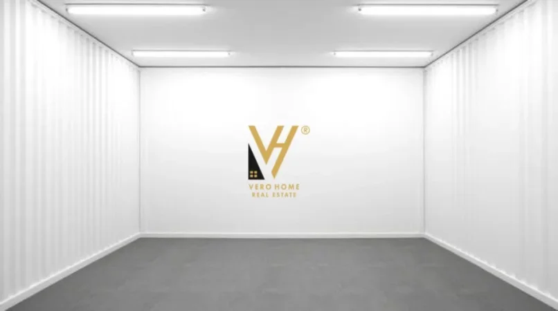 Tirane, jepet me qera dyqan Kati 0, 25 m² 420 € (KOMUNA E PARISIT)