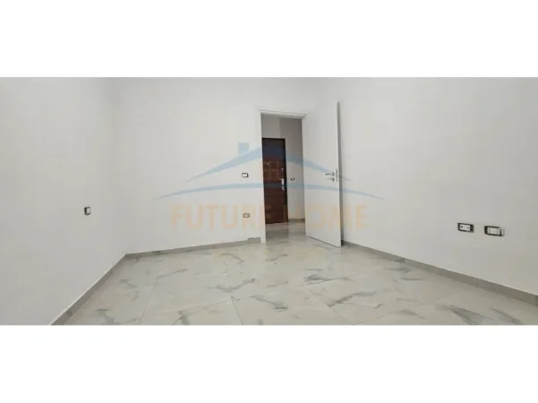 Tirane, jap me qera apartament 1+1 Kati 2, 66 m² 600 € 