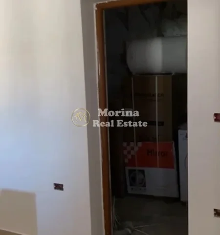 Tirane, jepet me qera garsonier Kati 1, 33 m² 300 € (Selite)