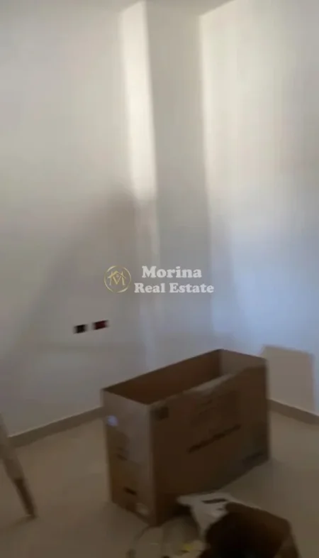 Tirane, jepet me qera garsonier Kati 1, 33 m² 300 € (Selite)