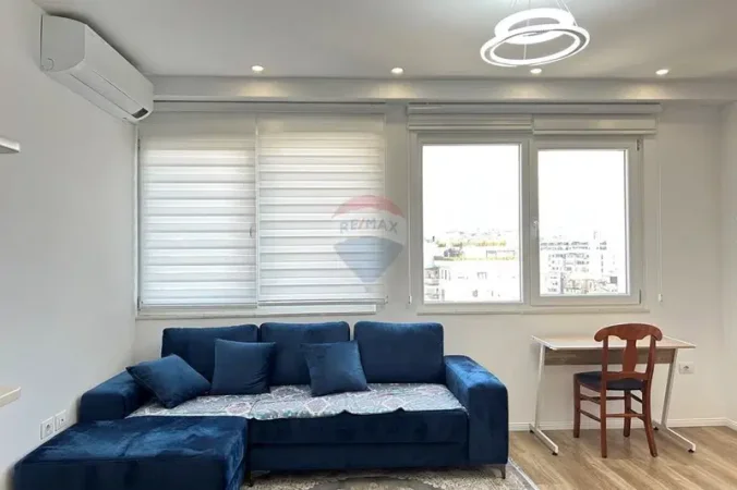 Tirane, jepet me qera 1+1 , 720 € 