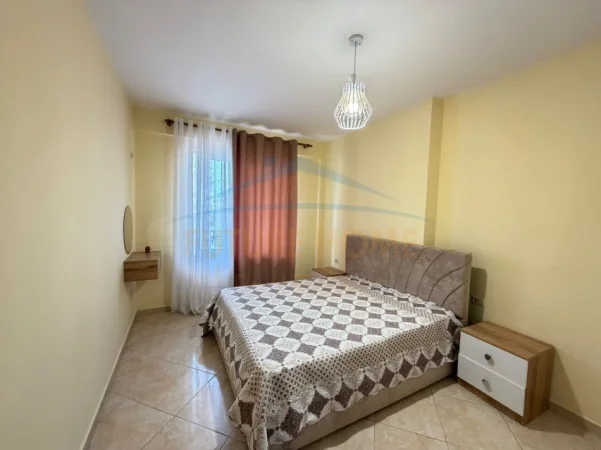 Tirane, jepet me qera apartament 1+1 Kati 4, 70 m² 420 € (ASTIR , Rotondo)