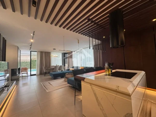 Gjiri Lalezit | Hamallaj, shitet Vile 2 Katshe , 177 m² 990.000 € ('SAN PIETRO' HOTEL &RESIDENCES)