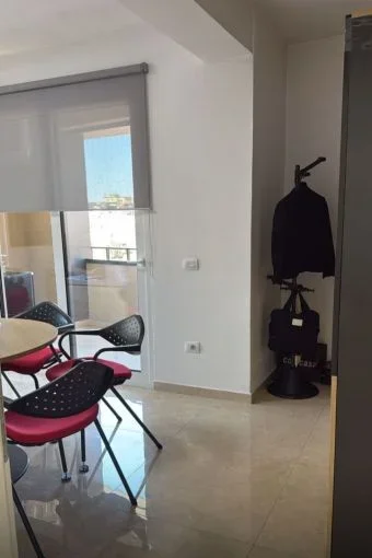 Tirane, jepet me qera apartament Kati 6, 105 m² 1.100 € (rruga myslym shyri)