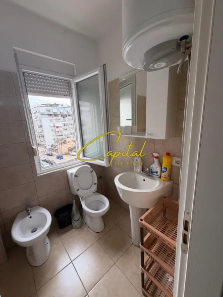 Tirane, jepet me qera apartament 2+1 Kati 4, 110 m² 500 € (ASTIR)