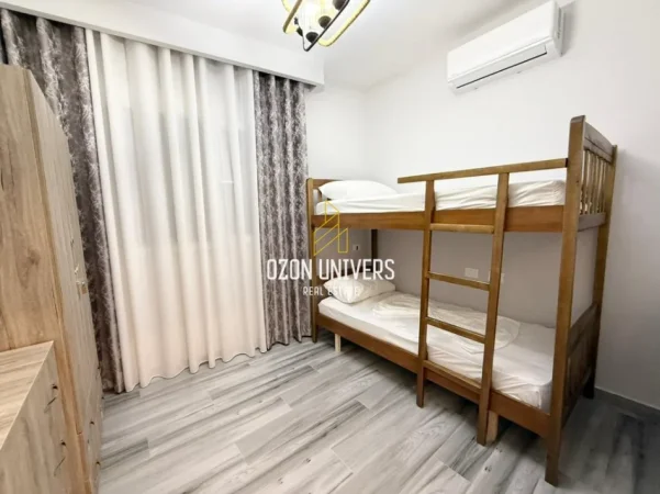 Tirane, jepet me qera apartament 2+1+Ballkon Kati 3, 92 m² 600 € (Fresk)