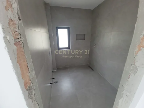Durres, shes Vile 1+1 Kati 0, 178 m² 780.000 € 