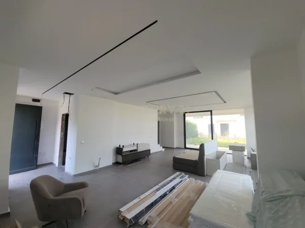 Durres, shes Vile 1+1 Kati 0, 178 m² 780.000 € 