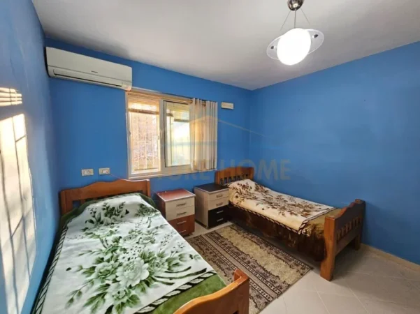 Tirane, jepet me qera apartament 2+1+Ballkon Kati 2, 66 m² 600 € (Stadiumi Dinamo)