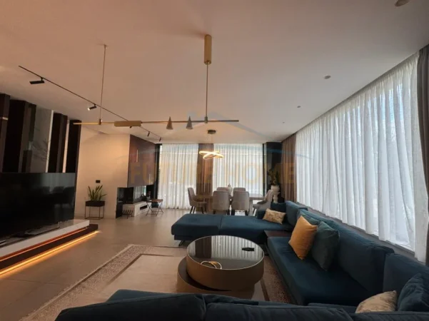 Durres, shitet Vile 2 Katshe Kati 0, 990.000 € 